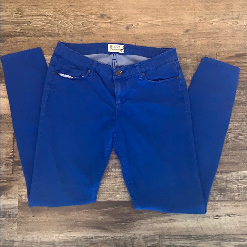 Blue pants/jeans